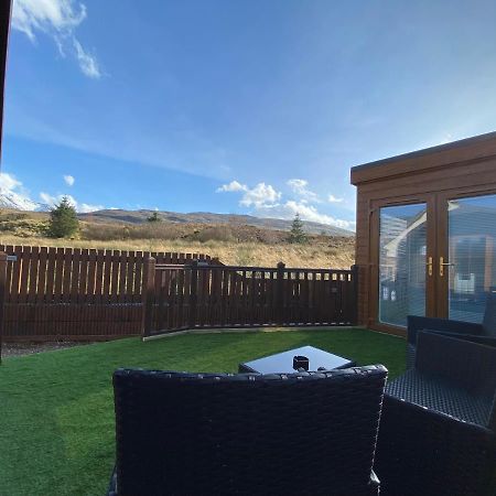 Highland Stays - Ben View Studio Pod & Jacuzzi Bath Fort William Exterior photo