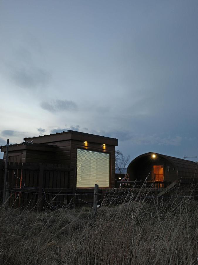 Highland Stays - Ben View Studio Pod & Jacuzzi Bath Fort William Exterior photo